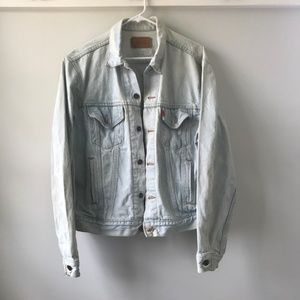 Vintage Levi's Oversized Trucker Denim Jacket